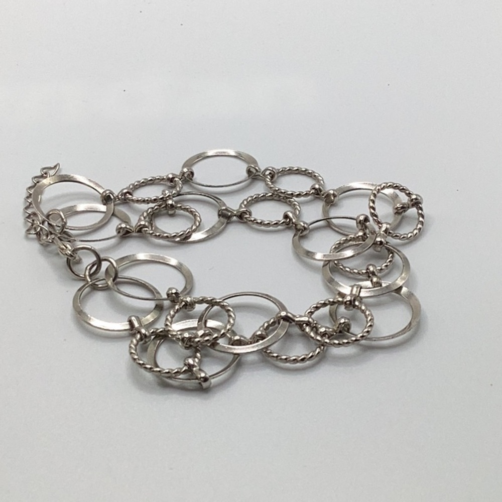 Elegant Silver Chain Bracelet